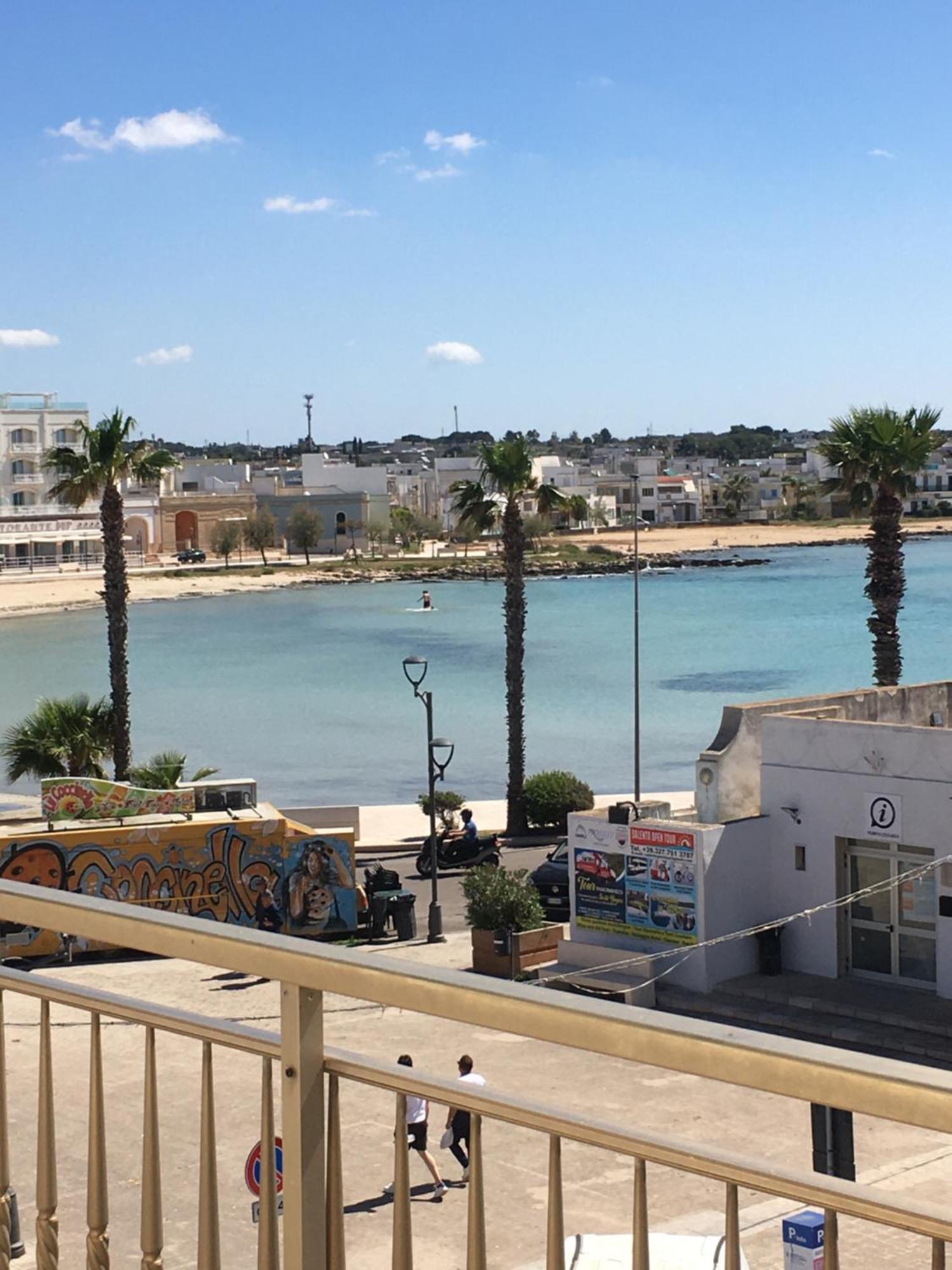 Delia Apartment Porto Cesareo Exterior photo