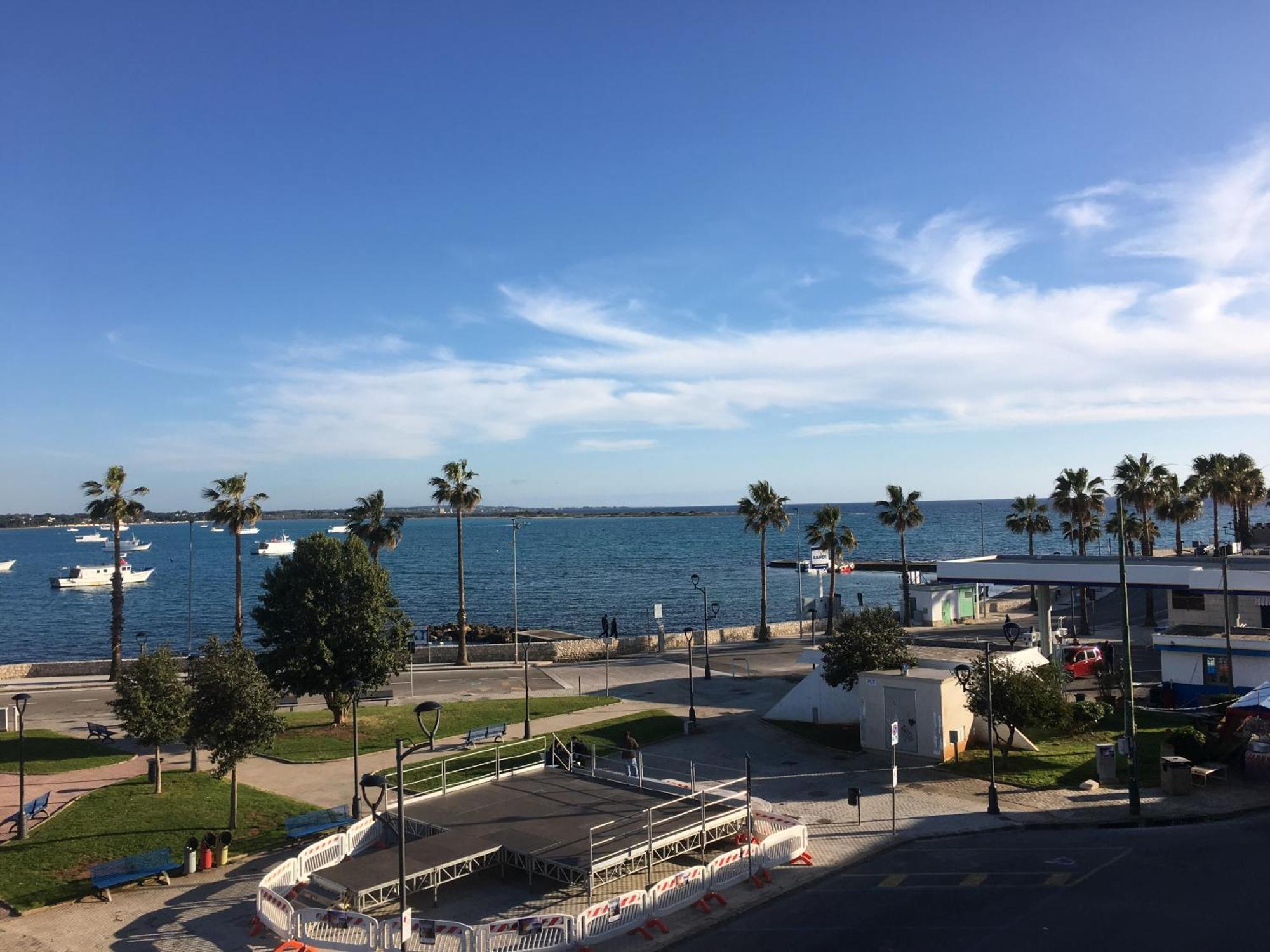 Delia Apartment Porto Cesareo Exterior photo